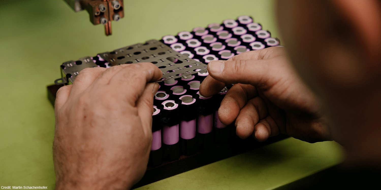 e.battery systems pour fabriquer des batteries EV en Inde